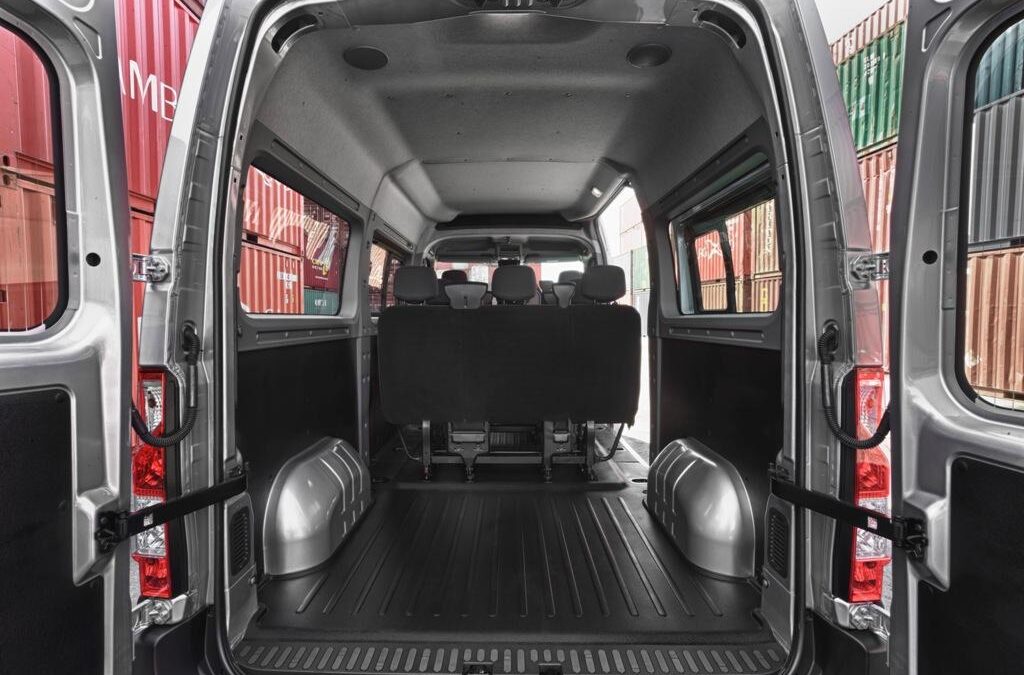 Nuevos vehículos Nissan NV400 para Valencia